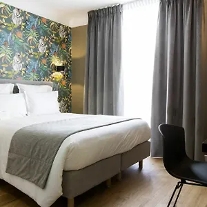 Mathis Elysées Paris