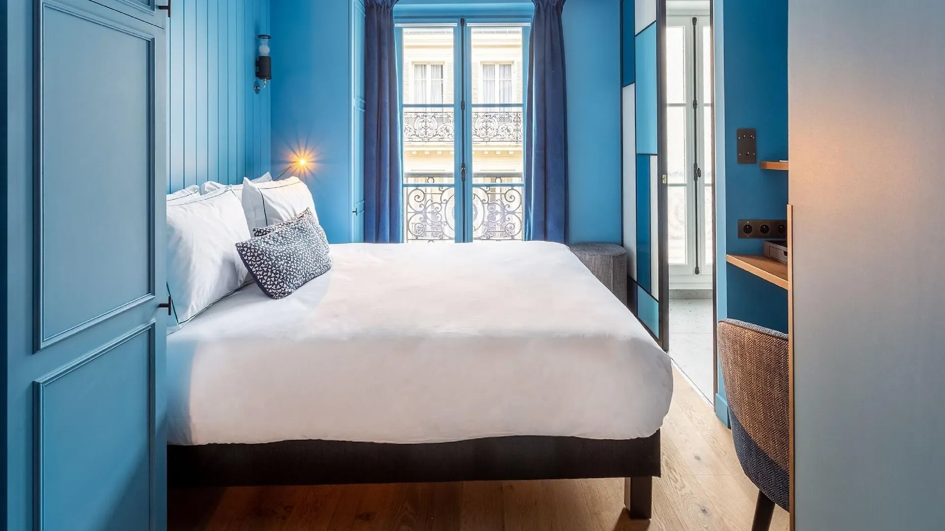 Bonsoir Madame Hotel Paris