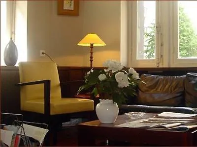 Bonsoir Madame Hotel Paris